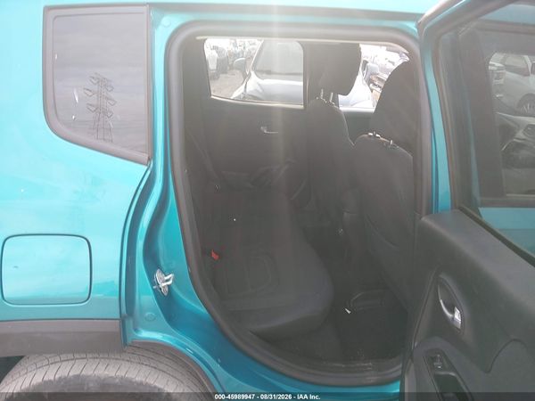 2020 JEEP RENEGADE LATITUDE 4X4 — I8