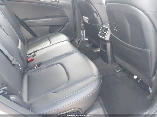 2025 KIA SPORTAGE EX — I8