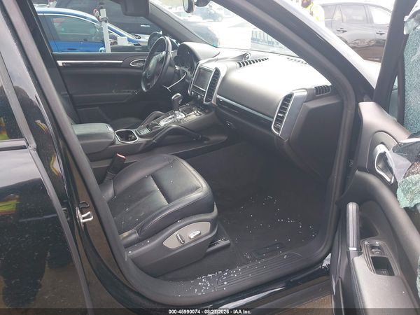 2013 PORSCHE CAYENNE — I5