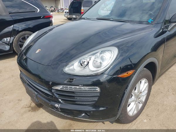 2013 PORSCHE CAYENNE — I6