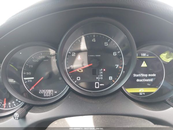 2013 PORSCHE CAYENNE — I7