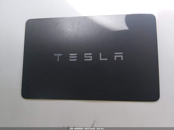 2023 TESLA MODEL 3 — I11