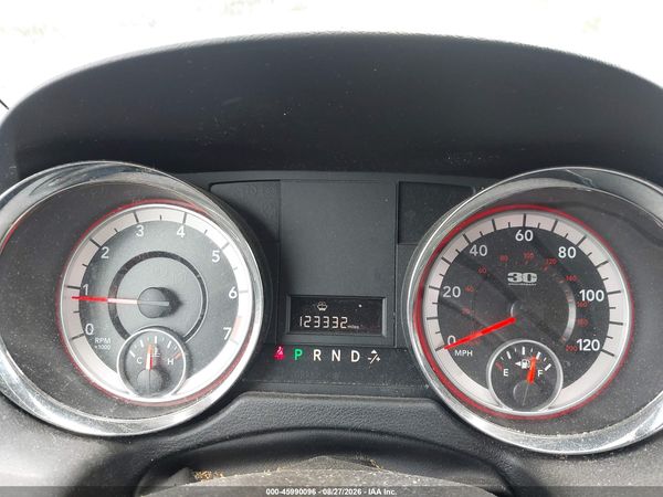 2014 DODGE GRAND CARAVAN SE 30TH ANNIVERSARY — I7