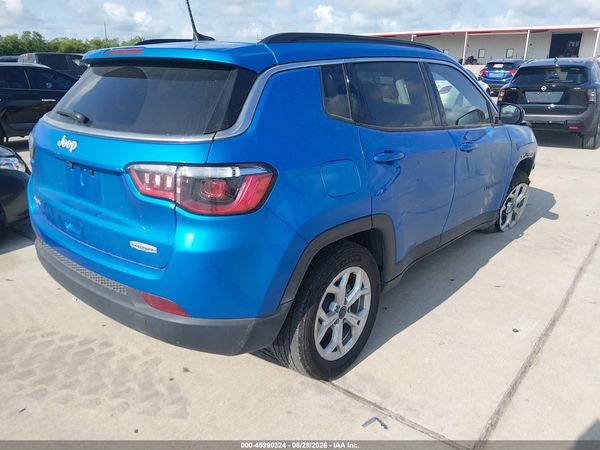 2025 JEEP COMPASS LATITUDE 4X4 — I4