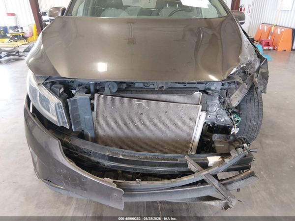2017 KIA SEDONA LX — I115