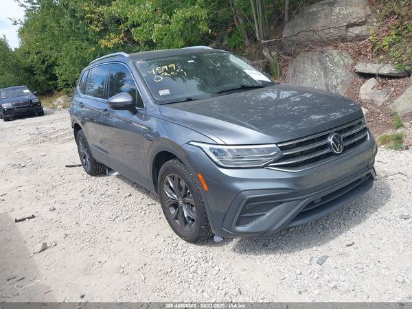 2022 VOLKSWAGEN TIGUAN 2.0T SE — I1