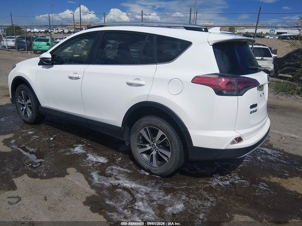 2016 TOYOTA RAV4 XLE — I3