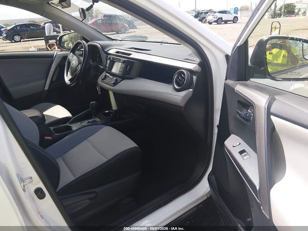2016 TOYOTA RAV4 XLE — I5