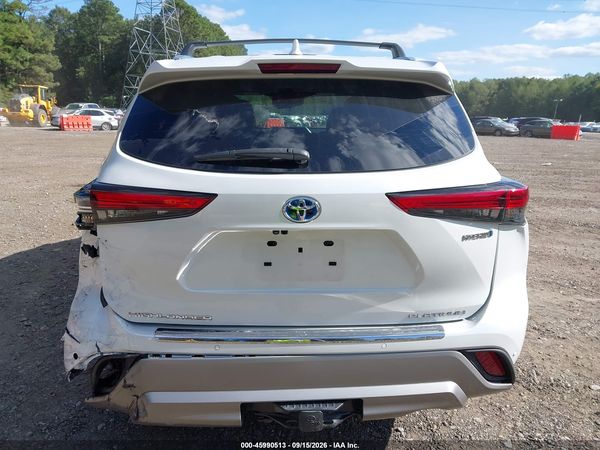 2023 TOYOTA HIGHLANDER HYBRID PLATINUM — I119