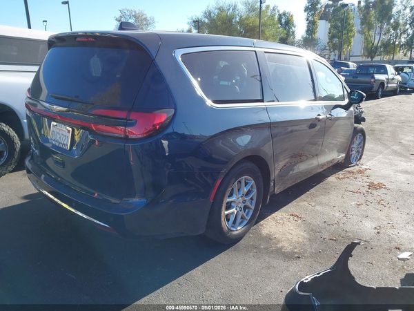 2025 CHRYSLER PACIFICA SELECT — I4