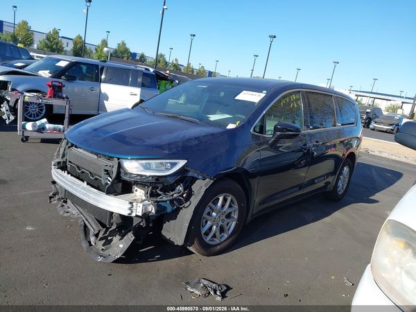 2025 CHRYSLER PACIFICA SELECT — I117