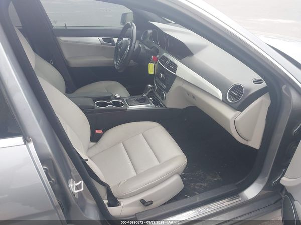 2014 MERCEDES-BENZ C 250 SPORT