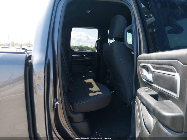 2022 RAM 1500 BIG HORN  4X2 6'4 BOX — I8