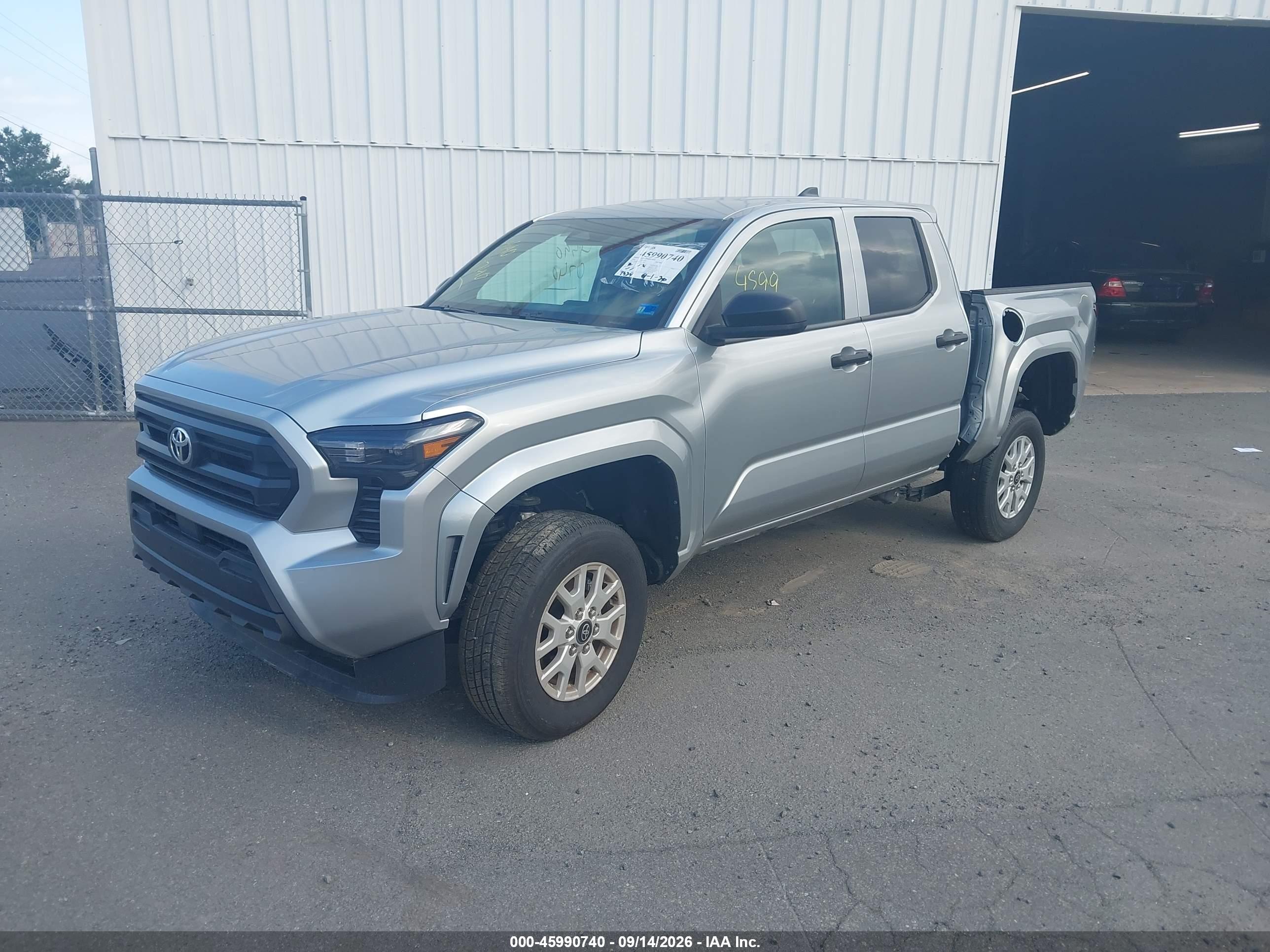 2026 TOYOTA TACOMA SR — I2