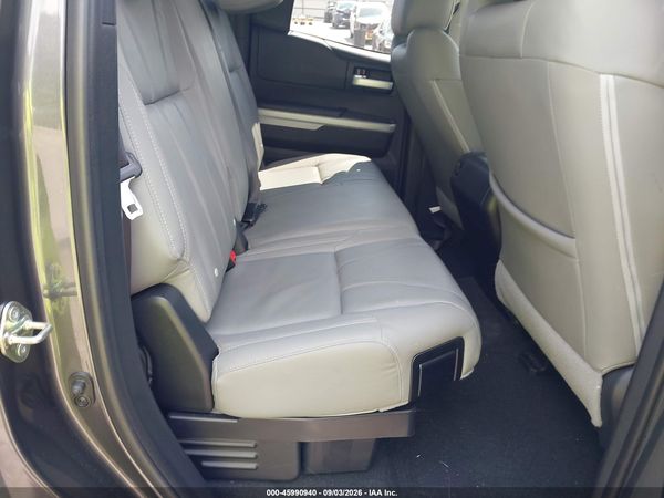 2016 TOYOTA TUNDRA SR5 5.7L V8 — I8