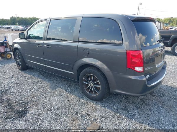 2015 DODGE GRAND CARAVAN R/T — I3