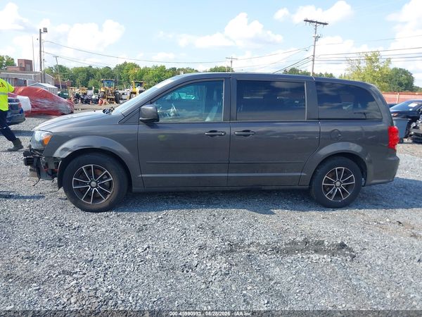 2015 DODGE GRAND CARAVAN R/T — I117