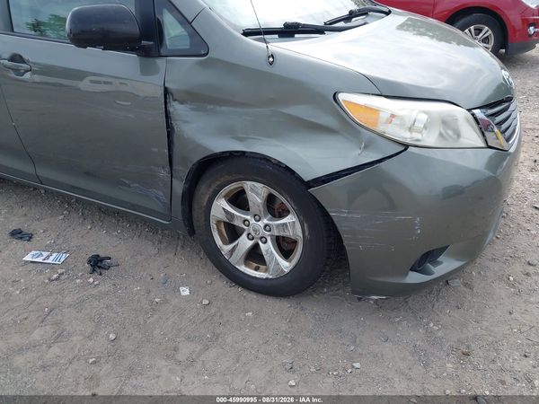 2012 TOYOTA SIENNA LE V6 8 PASSENGER — I6