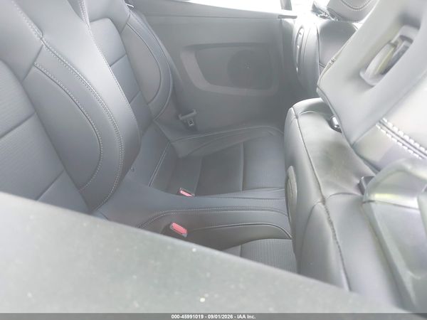 2026 FORD MUSTANG GT PREMIUM — I8