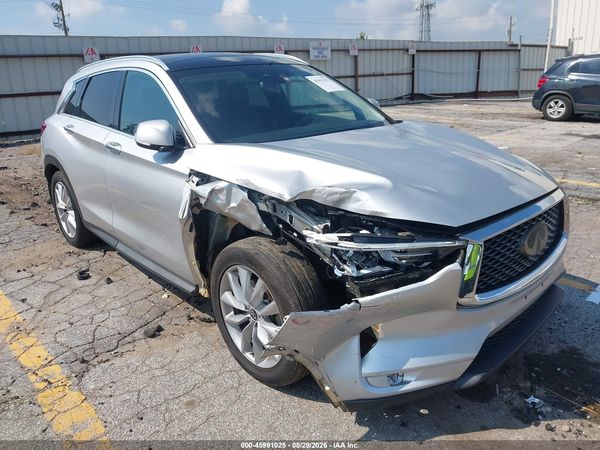 2019 INFINITI QX50 LUXE — I6