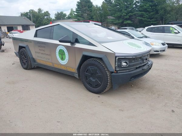 2025 TESLA CYBERTRUCK ALL-WHEEL DRIVE — I1