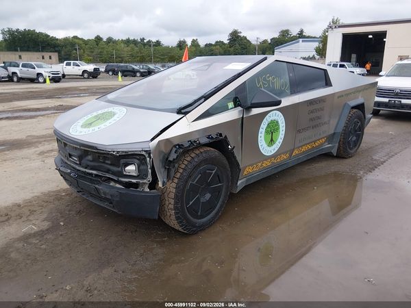 2025 TESLA CYBERTRUCK ALL-WHEEL DRIVE — I2
