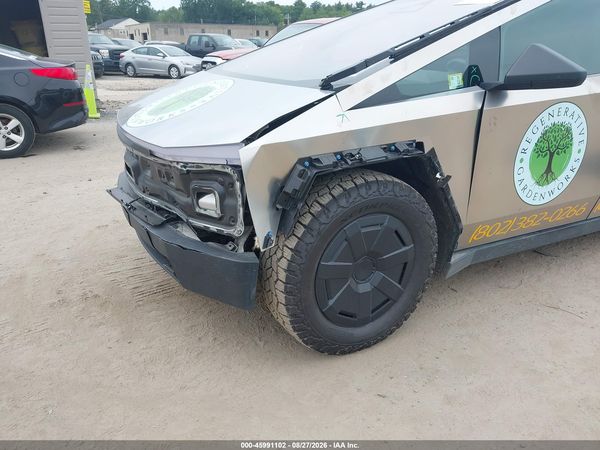 2025 TESLA CYBERTRUCK ALL-WHEEL DRIVE — I6