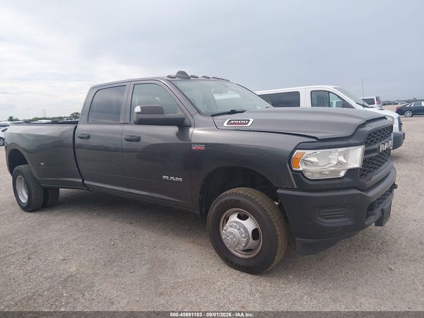 2020 RAM 3500 TRADESMAN  4X4 8' BOX