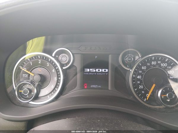 2020 RAM 3500 TRADESMAN  4X4 8' BOX