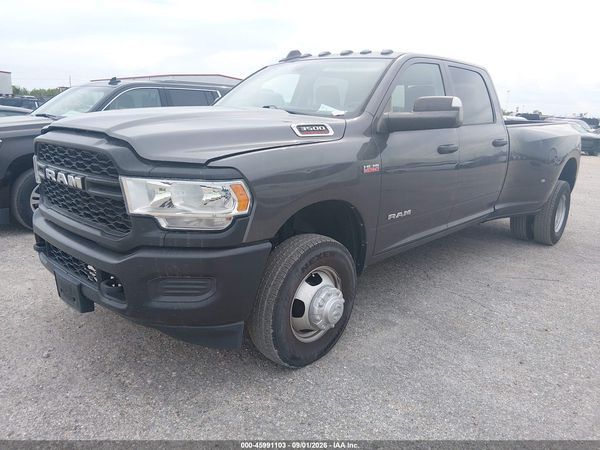 2020 RAM 3500 TRADESMAN  4X4 8' BOX
