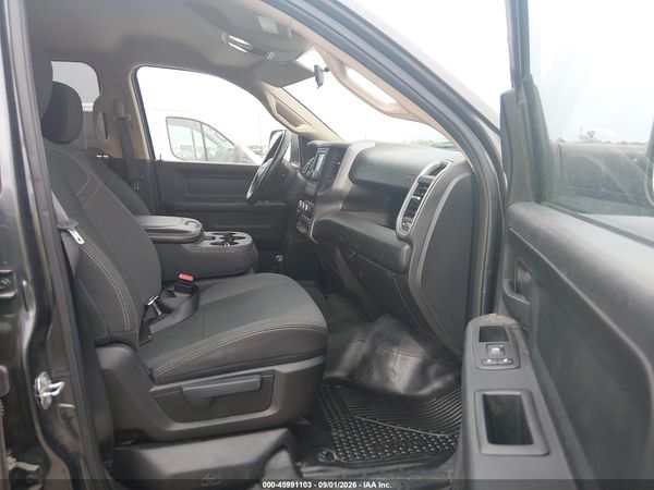 2020 RAM 3500 TRADESMAN  4X4 8' BOX