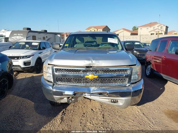 2013 CHEVROLET SILVERADO 1500 LT — I115