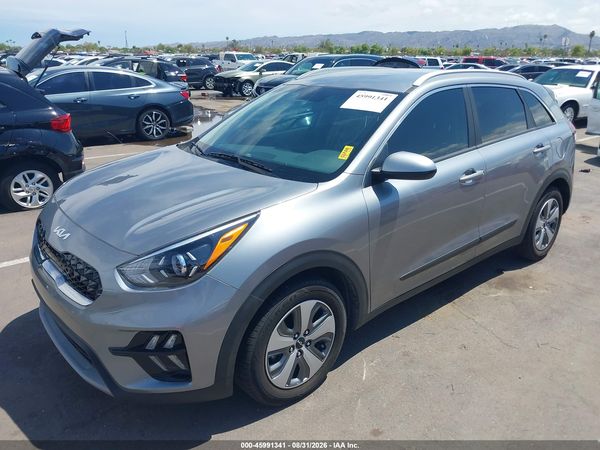 2022 KIA NIRO LX