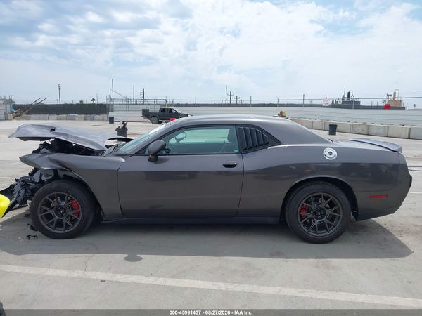 2018 DODGE CHALLENGER SXT