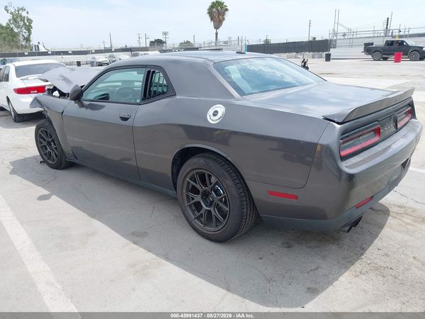 2018 DODGE CHALLENGER SXT