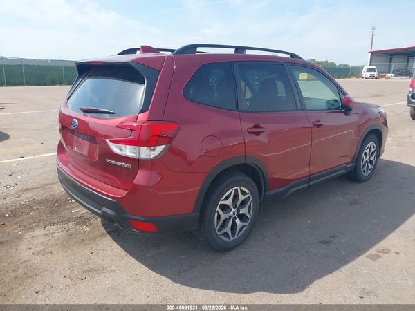 2021 SUBARU FORESTER PREMIUM — I4