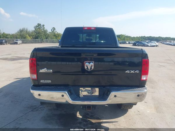 2016 RAM 3500 BIG HORN — I119
