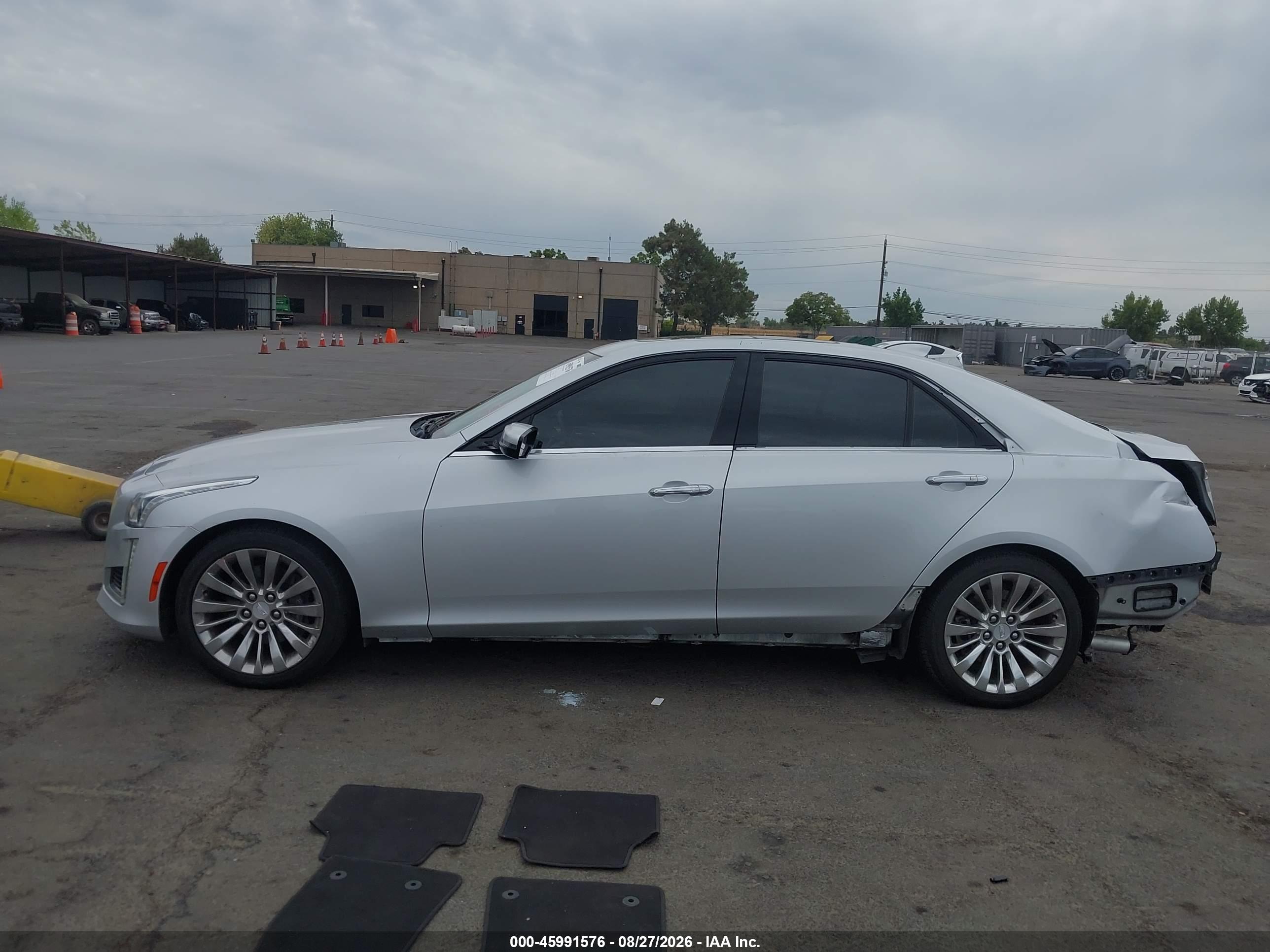 2017 CADILLAC CTS LUXURY