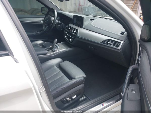 2017 BMW 540I — I5