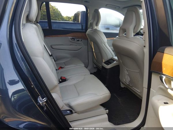 2021 VOLVO XC90 RECHARGE PLUG-IN HYBRID — I8