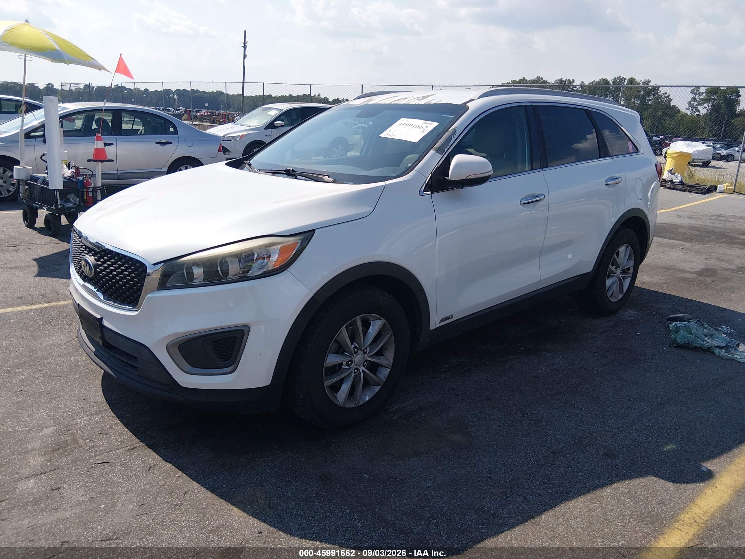 2016 KIA SORENTO 2.4L LX — I2