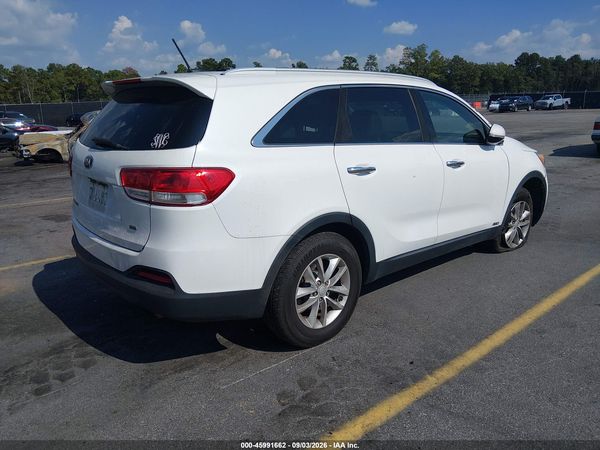 2016 KIA SORENTO 2.4L LX — I4