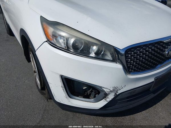 2016 KIA SORENTO 2.4L LX — I6
