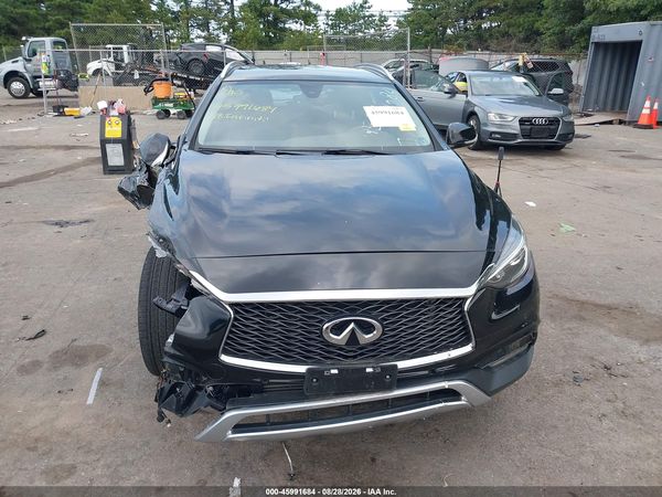 2018 INFINITI QX30 PREMIUM