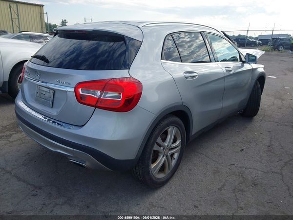 2016 MERCEDES-BENZ GLA 250 4MATIC — I4