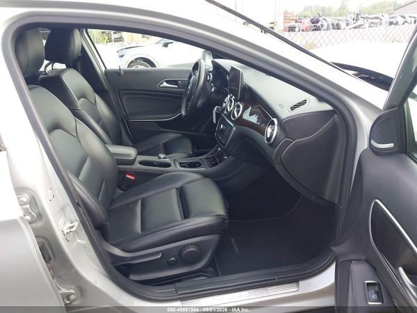 2016 MERCEDES-BENZ GLA 250 4MATIC — I5