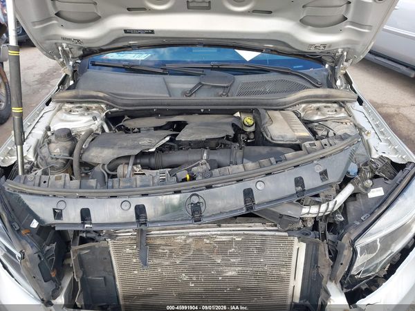 2016 MERCEDES-BENZ GLA 250 4MATIC — I10