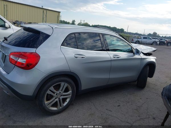 2016 MERCEDES-BENZ GLA 250 4MATIC — I116