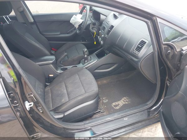 2016 KIA FORTE LX — I5