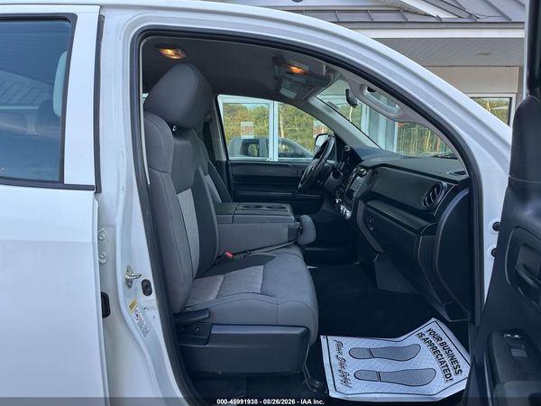 2016 TOYOTA TUNDRA SR 4.6L V8